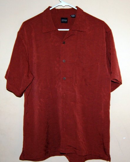 Mens Arrow Hawaiian Button up Shirt NWOT