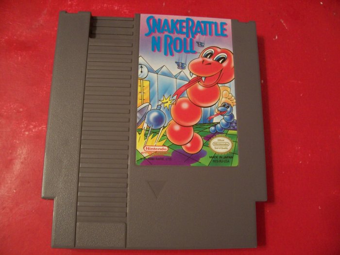 SNAKE RATTLE N ROLL *TESTED* NINTENDO 8 BIT NES