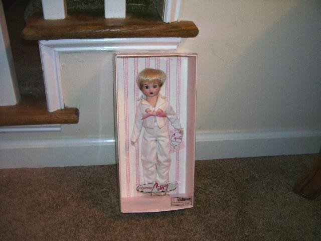 Madame Alexander WELL SUITED COQUETTE CISSY Doll NIB 10" LE1000