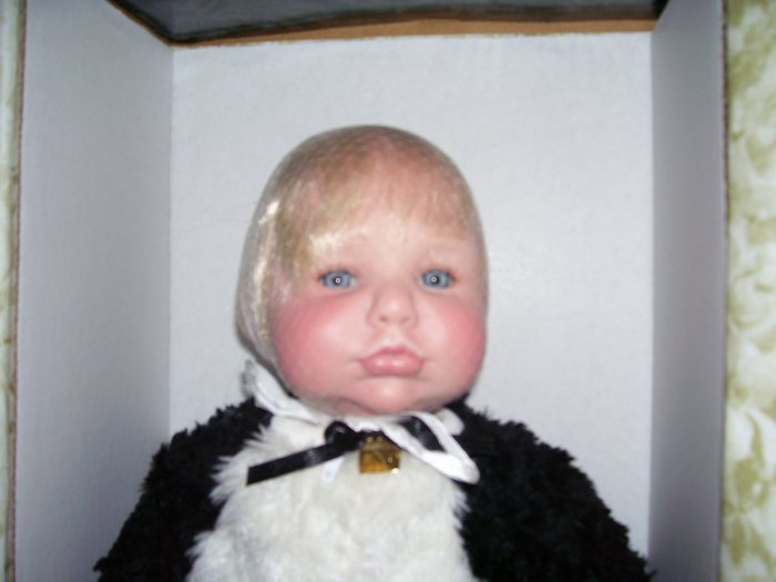 The Doll Maker MOO MOO MIKEY A PINT FULL OF MOO 20" Silicone Vinyl Doll NEW! LE#029/150