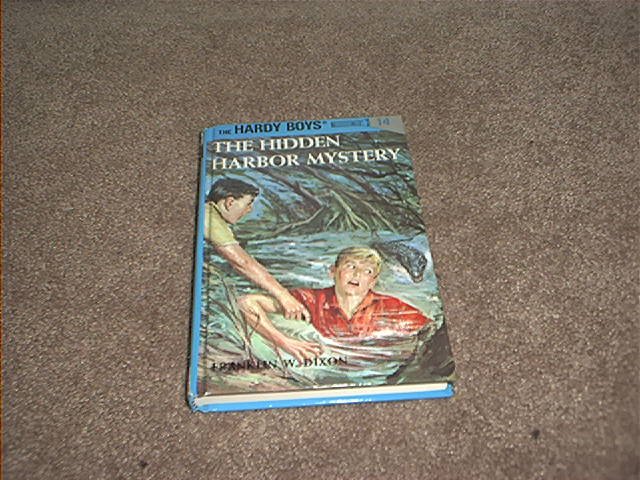 THE HARDY BOYS THE HIDDEN HARBOR MYSTERY BOOK
