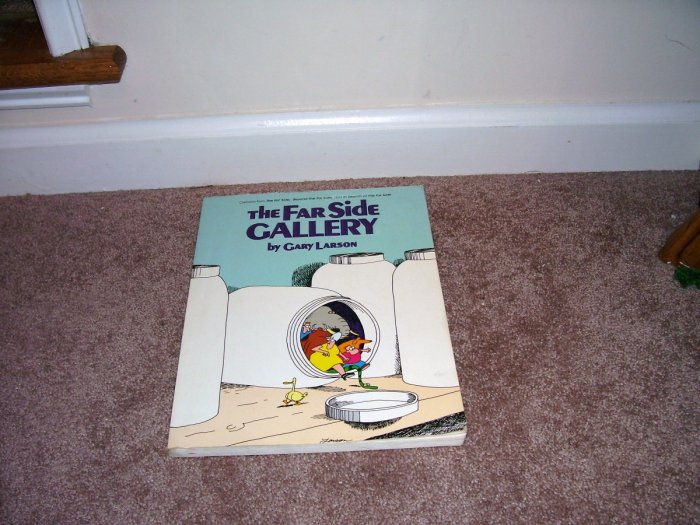THE FAR SIDE GALLERY book By Gary Larson EXC! 1984