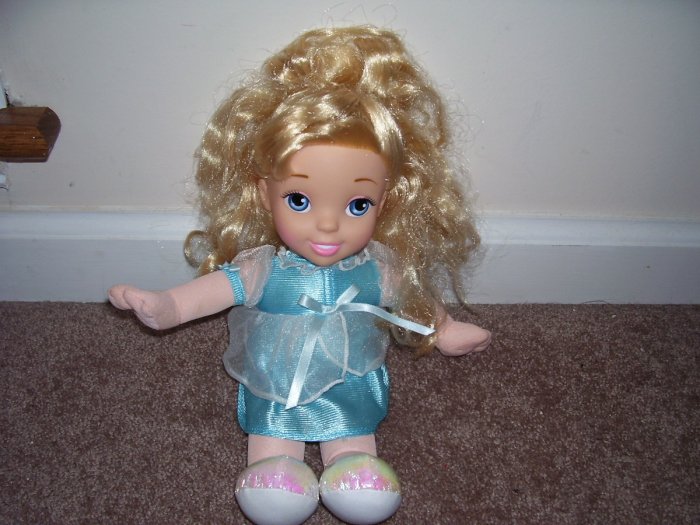 Fisher Price BEDTIME CINDERELLA Doll 12" GOOD CONDITION! HARD TO FIND!