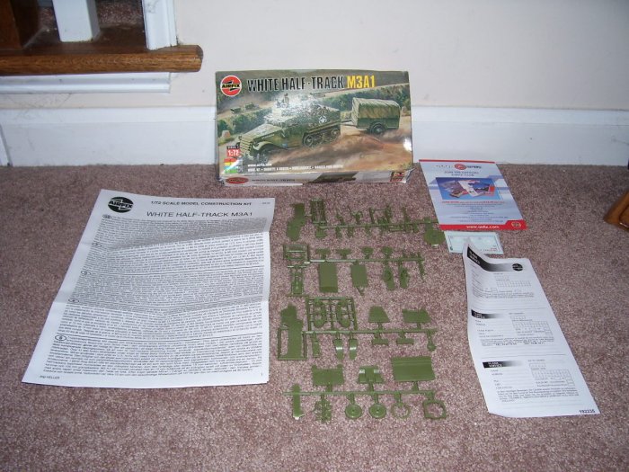 WHITE HALF-TRACK M3A1 Military Kit By AIRFIX UNUSED! COMPLETE!