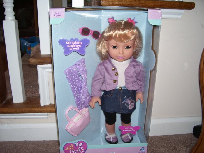 ALL ABOUT GIRLS * FASHION FUN DOLL SET * BRAND NEW! 18" RARE!