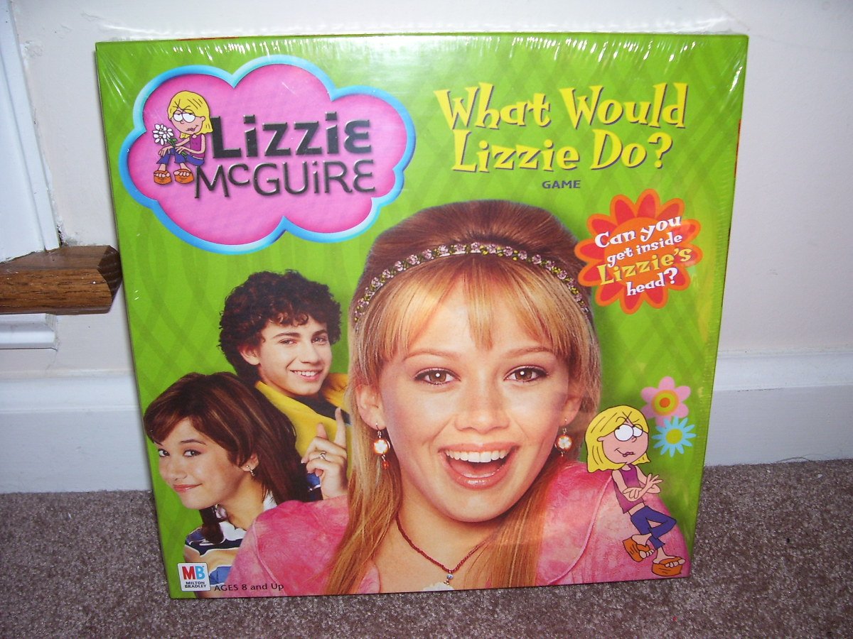 LIZZIE MCGUIRE WHAT WOULD LIZZIE DO? Board Game NEW!