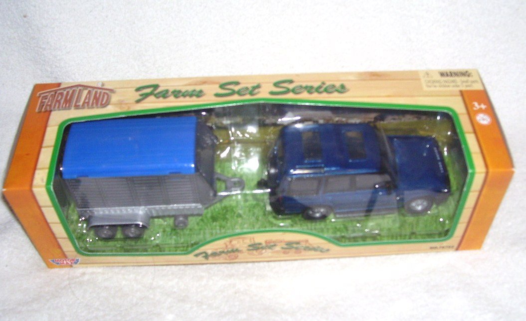 Motor Max Farmland DIECAST HORSE BOX TRAILER NIB HTF! ITEM NO. 76702B