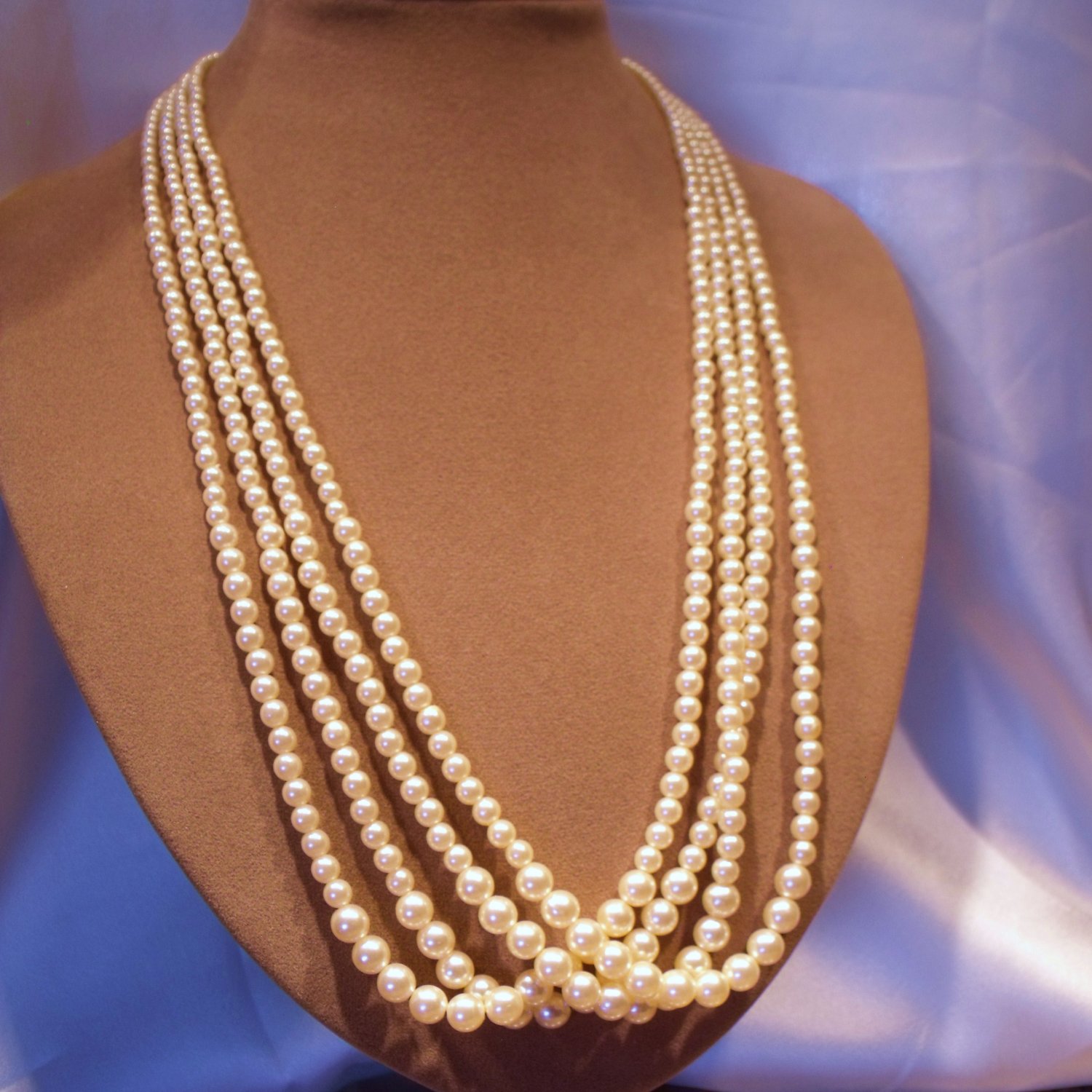 Vintage 4 Strands Faux Pearls Beaded Necklace