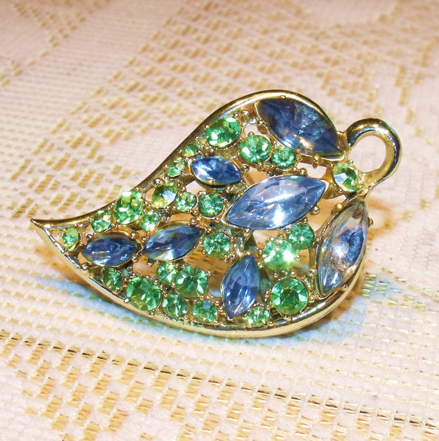 Pin Brooch Vintage Green Blue Rhinestones Jewelry