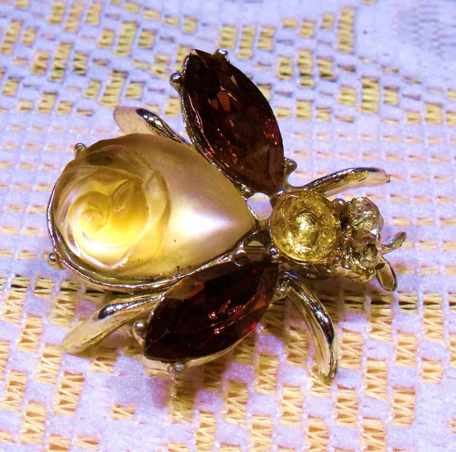 Bug Fly figural Rose Art Glass Rhinestones Vintage Pin Brooch