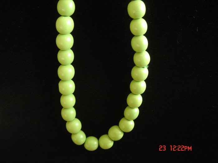 Stretch Sharp Green Wood Beads Necklace w/ 24mm Ball**FREE Gift Bag