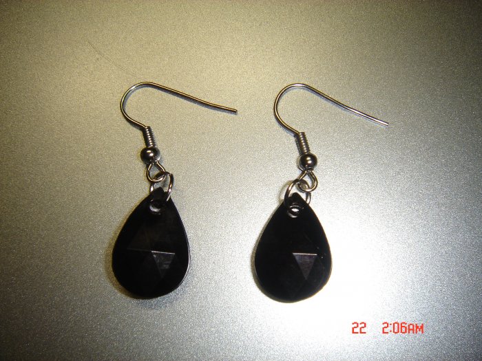 Fashion Handmade Black Acrylic Teardrop Earrings ON SALE 2009**FREE SHIP
