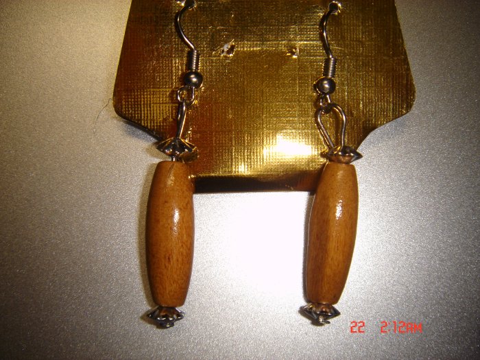 Fashion Handmade Wood Dangle Earrings ON SALE 2009**FREE SHIP