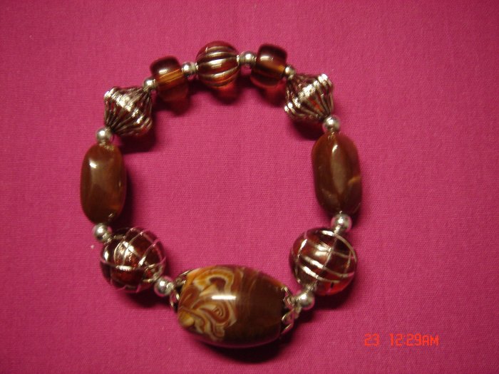 Real Almond Marble and Acrylic Bead Stretch Bracelet*