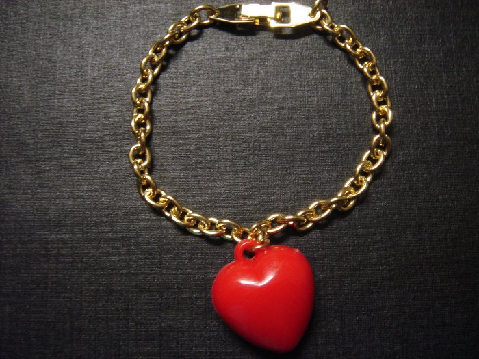RED Heart LOVE Gold-Plated Bracelet on Card~ON SALE