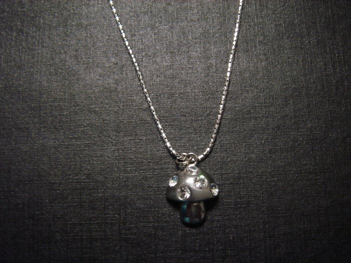 Silver Mushroom Diamond Necklace**FREE Gift Box