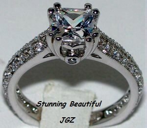 1.5 CT PRINCESS CUT SOLITAIRE RING * EXCLUSIVE * Sz 7 *