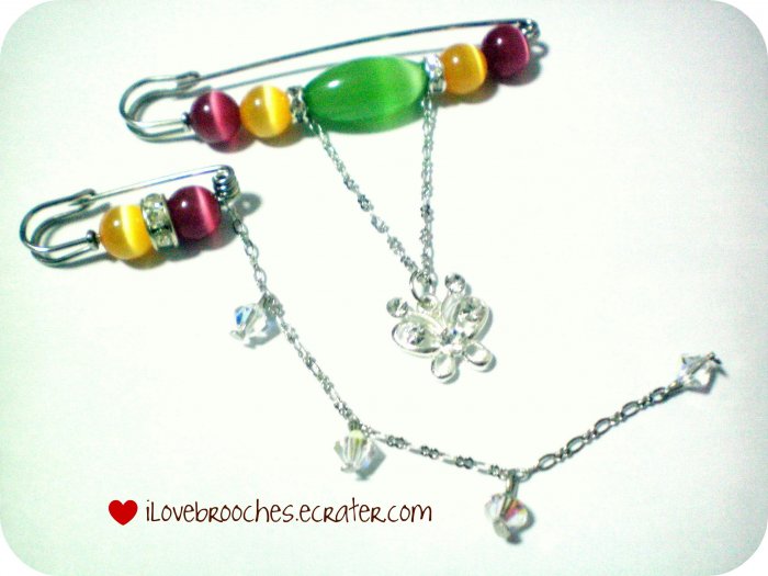 Multicoloured Cat's Eye Brooch with Crystal Butterfly