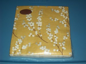 Caspari Dinner Napkin, Berry Branches, Gold/White, 20ct