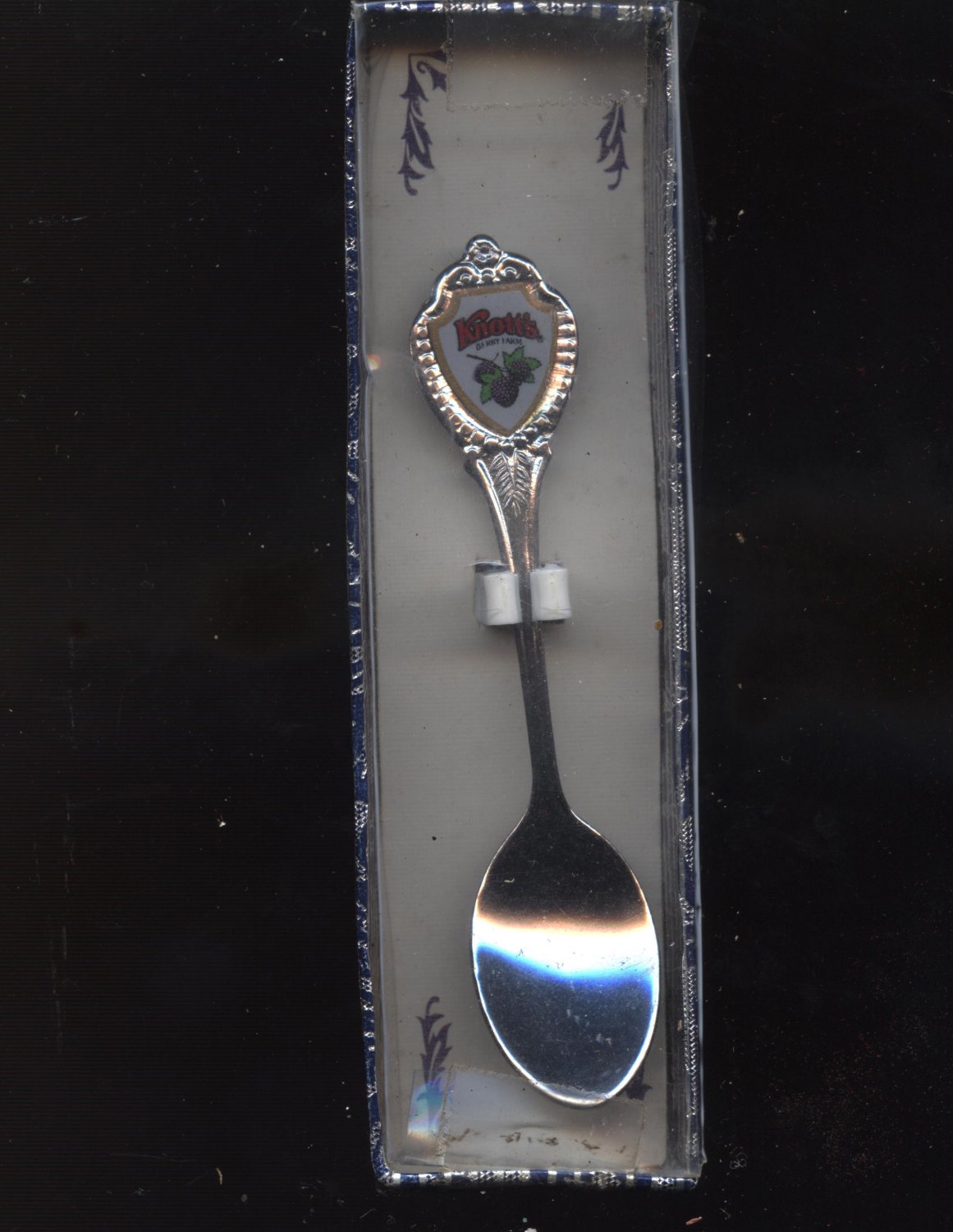Knotts berry farms collector spoon