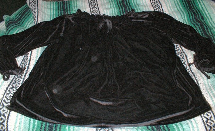 Like New Womens Peasant Style Off the Shoulder Top 3X