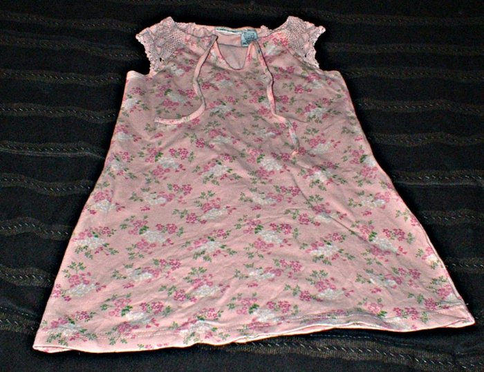 Girls 3T Peach Sleeveless Dress with Crochet Sleeve Detail