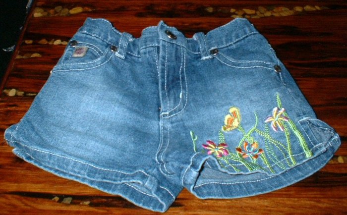 Girls Denim 5pocket Embroidered Shorts 3T
