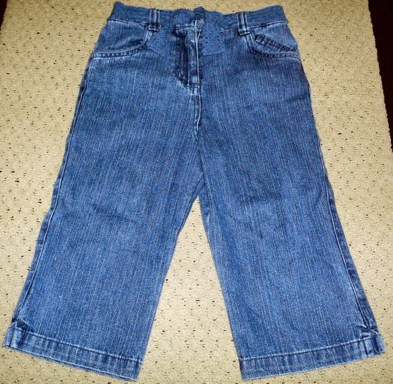 Girls NWOT Denim Capris 4T