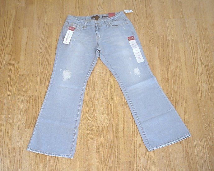 AEROPOSTALE LOW RISE DESTROYED JEANS-SIZE 5 6-31 x 30-NWT