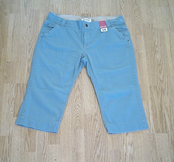 OLD NAVY JEANS ULTRA LOW CAPRIS PANTS-18-40 X 20-NWT