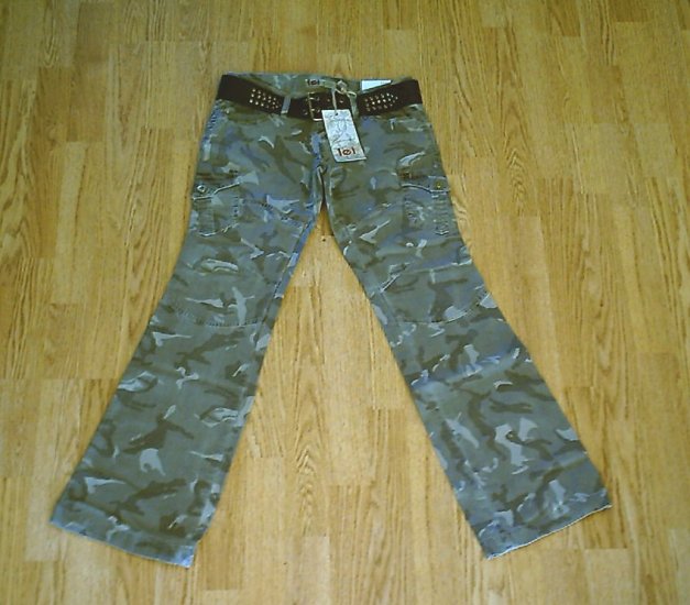 LEI JEANS LOW RISE CAMOFLAUGE PANTS-SIZE 1-28 X 32-NWT