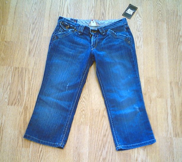 LUCKY JEANS LOW RISE CROP CAPRI PANT-SIZE 0-31 X 20-NWT