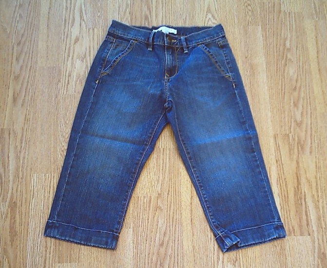 OLD NAVY JEANS STRETCH CAPRIS-SIZE 0-27 x 17 1/2-NWT