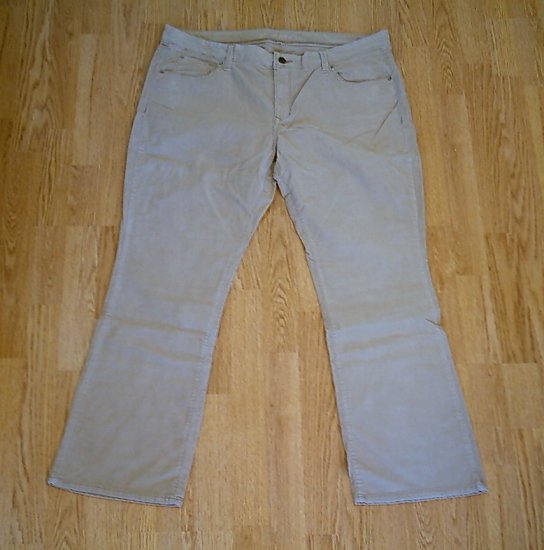 OLD NAVY JEANS BOOTCUT CORDUROY PANTS-18-42 X 32-NWT