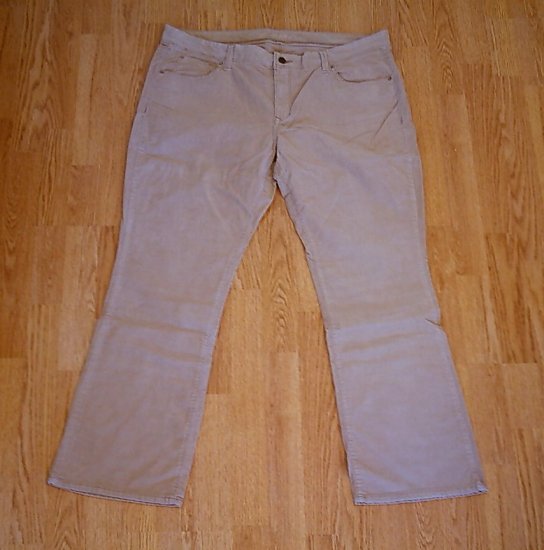 OLD NAVY JEANS BOOTCUT CORDUROY PANTS-SIZE 16-38/32-NWT