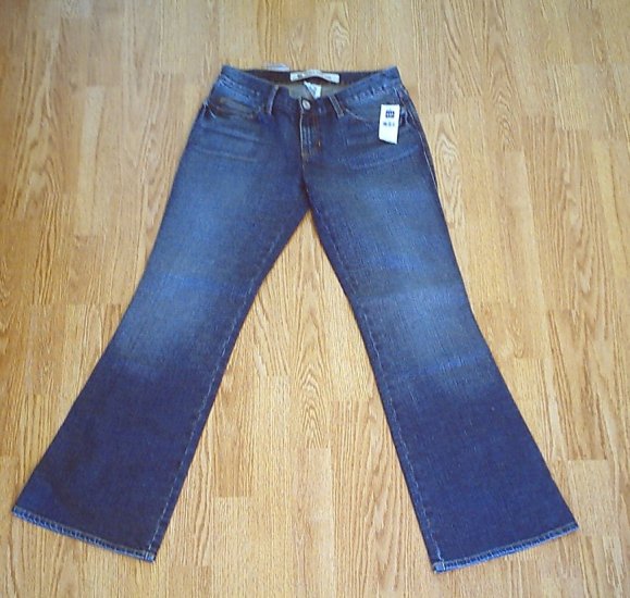GAP ULTRA LOW RISE STRETCH JEANS-SIZE 6-30 X 32-NWT