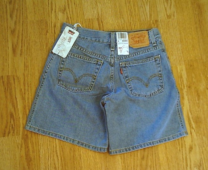 LEVIS JEANS 550 RELAXED DENIM SHORTS-SIZE 4-27 x 7-NWT