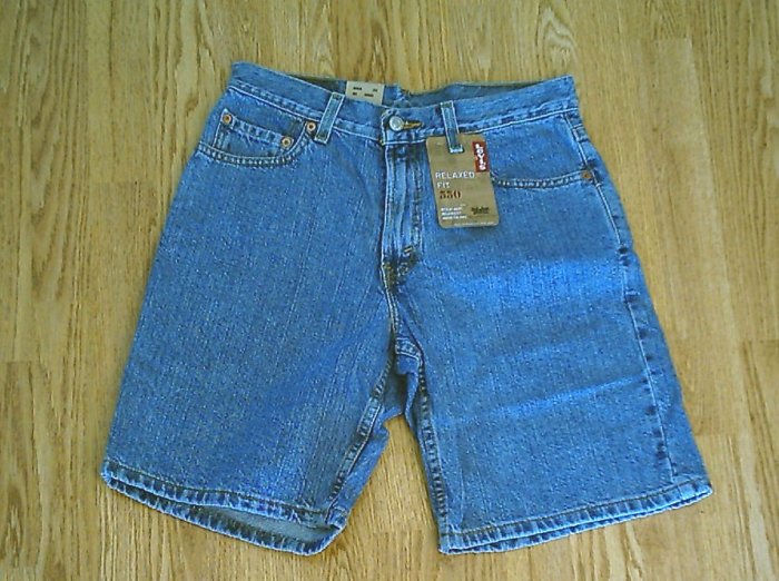 LEVIS JEANS 550 RELAXED FIT MENS SHORTS-SIZE 30 X 9-NWT