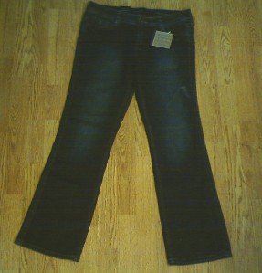 CALVIN KLEIN LOW RISE BOOTCUT JEANS-SIZE 10-33 X 32-NWT