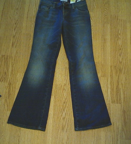 TOMMY HIP HUGGER FLARE JIVE JEANS-SIZE 3-29 X 32.5-NWT