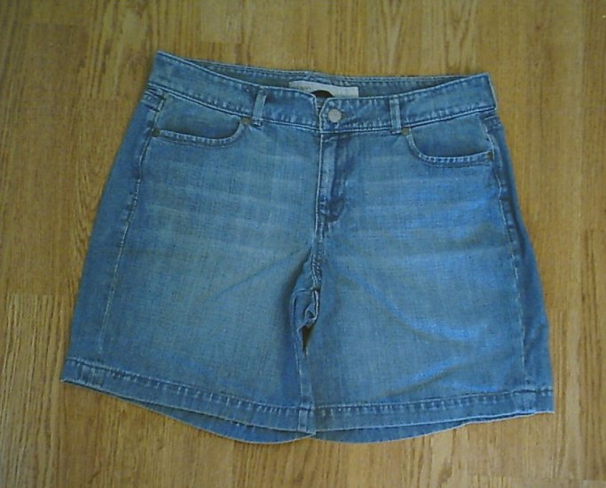 OLD NAVY JEANS CLASSIC RISE DENIM SHORTS-SIZE 6-NWT