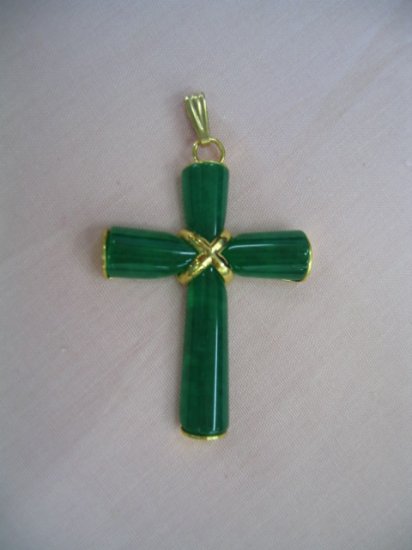 Noblest Green Jade Cross Pendant Necklace