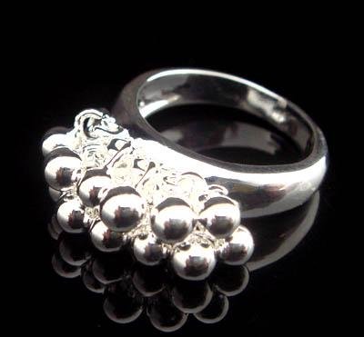 FREE P&P! 925 STERLING SILVER GRAPE RING #56