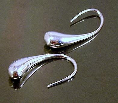 FREE P&P! 925 STERLING SILVER DRIP EARRINGS #03