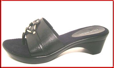 NINE WEST Black Leather Sandals Shoes Sz 7.5