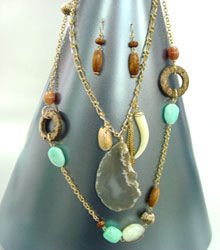 Blue Beads Wood Shell Horn Long Set 1N1253518