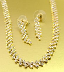 Gold Rhinestone Crystals Necklace Set 1N4001945