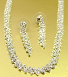 Silver Rhinestone Crystals Necklace Set 1N4001945