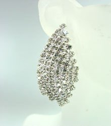 Silver Rhinestone Crystals Earrings 1E4001603
