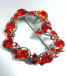 Red Swarovski Crystals Heart Brooch 1bp499105